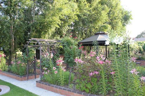 Apartamento Sunny Garden Homestay