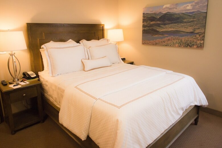 Hotel Raintree's Park Plaza Park City