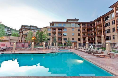 Sundial Lodge By All Seasons Resort Lodging
