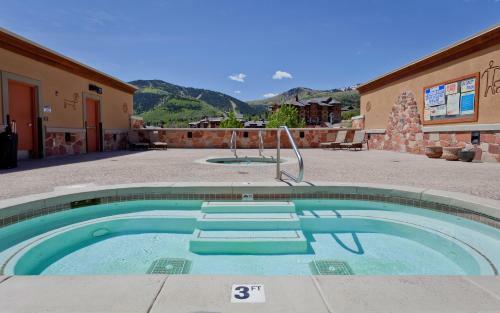 Sundial Lodge By All Seasons Resort Lodging