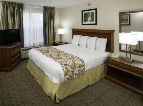 Hotel Smart Suites Burlington