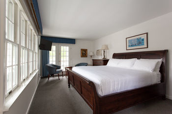 Hotel The Shire Woodstock