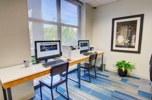 Holiday Inn Express Blacksburg, An Ihg Hotel