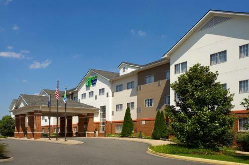 Hotel Holiday Inn Express & Suites Charlottesville North