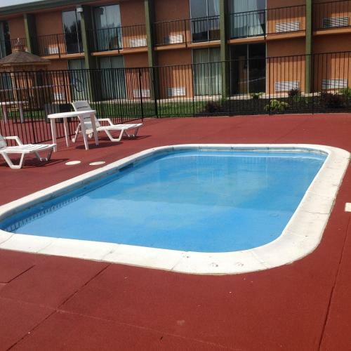 Hotel Baymont By Wyndham Salem Roanoke Area