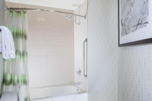Hotel Springhill Suites By Marriott Norfolk Virginia Beach