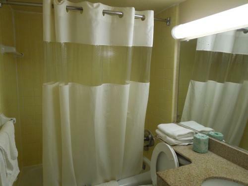 Hotel Belmont Inn & Suites Virginia Beach