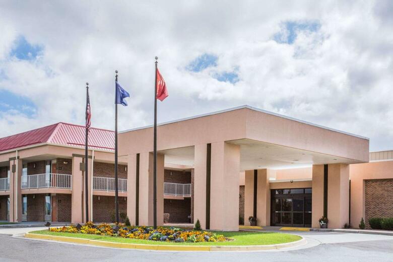 Hotel Ramada By Wyndham Wytheville