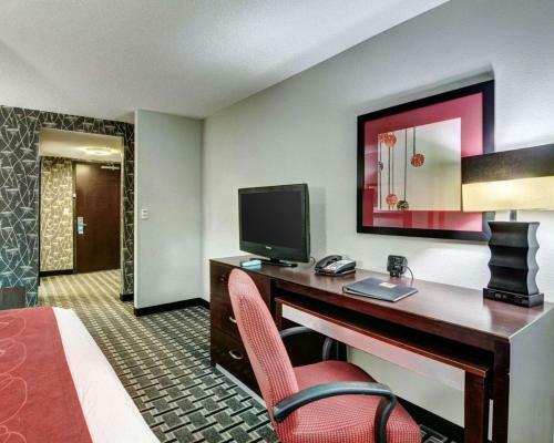 Hotel Comfort Suites Williamsburg Historic Area