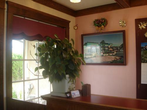 Motel Sequim West Inn