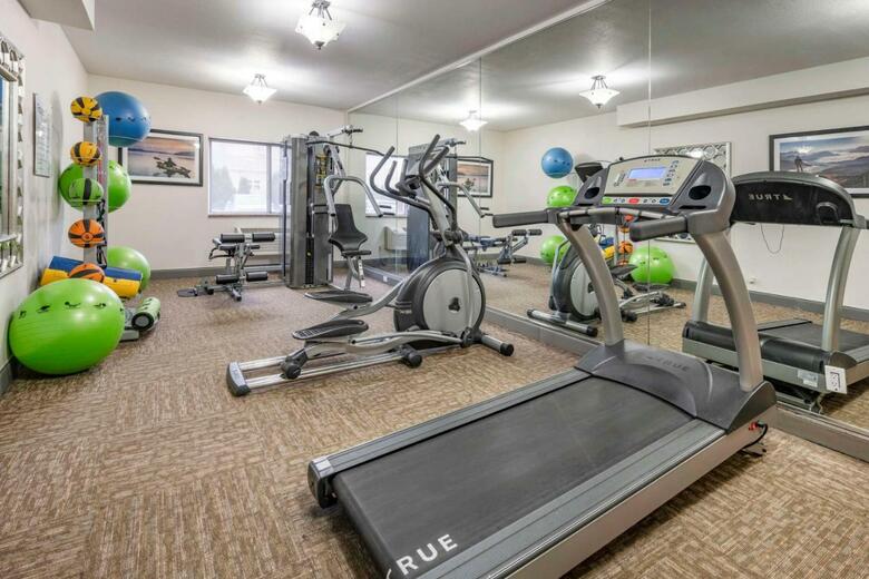 Hotel Best Western Plus Peppertree Airport Inn