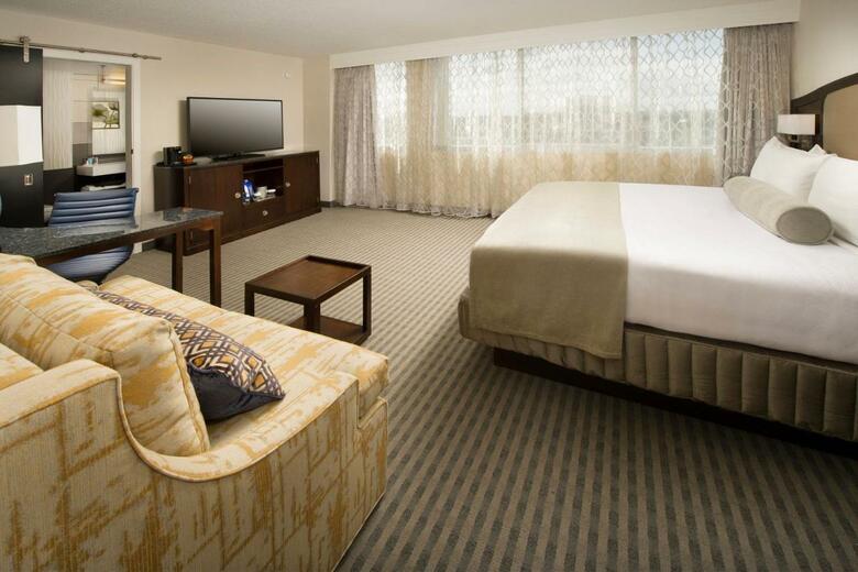 Skybridge Seattle Airport Hotel