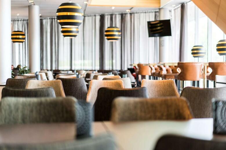 Hotel Rica Talk