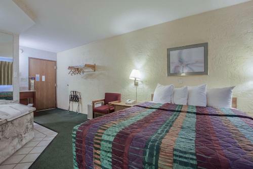 Motel 6 Lacrosse
