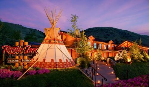 Hotel Rustic Inn Creekside Resort And Spa At Jackson Hole