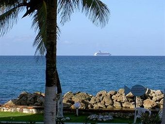Apartamento Chrisanns Beach Resort