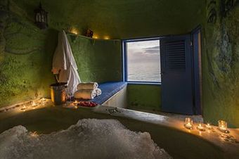 The Caves Hotel