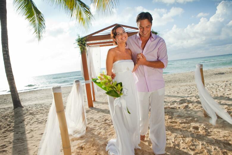 Hotel Couples Swept Away All Inclusive