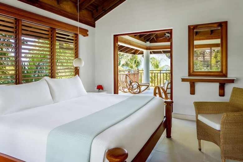 Hotel Couples Swept Away All Inclusive