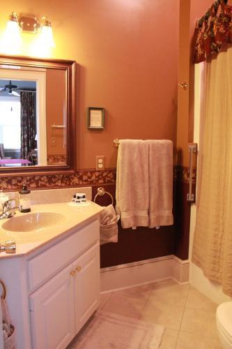 Bed & Breakfast The Collins House Inn