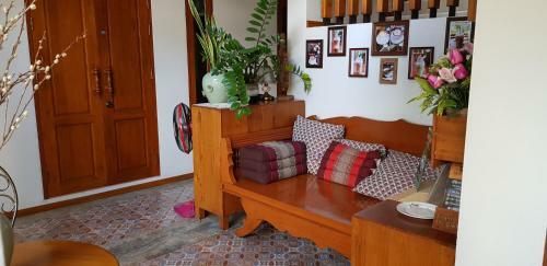 Bed & Breakfast Gordnuea Boutique House