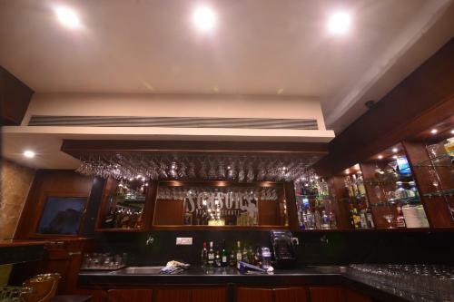 Seasons Hotel & Spa