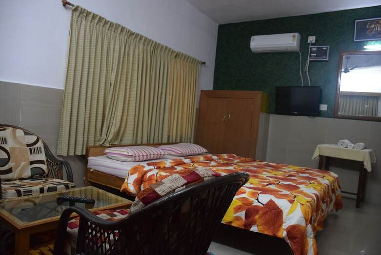 Hotel Vinodhara Guest House