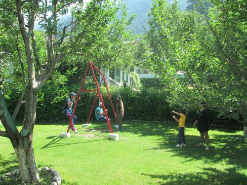 Hotel Honeymoon Inn Manali