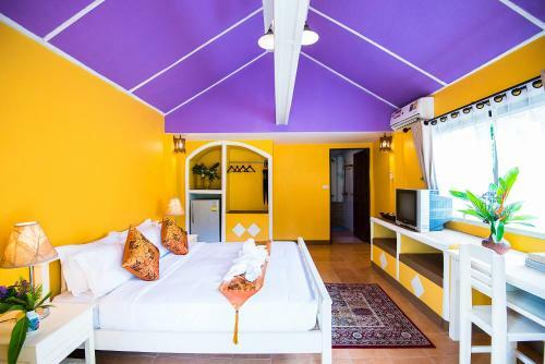 Hotel E-outfitting Pai Resort