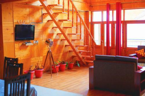 Hotel Pause At Manali