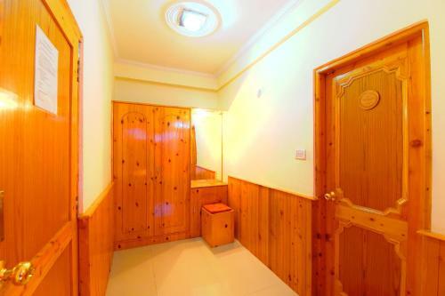 Hotel Pause At Manali