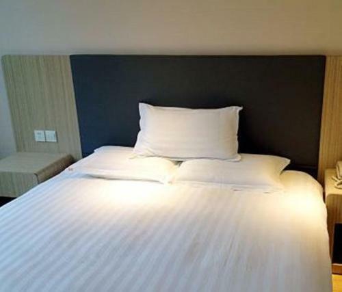 Elan Hotel Hangzhou Sanliting