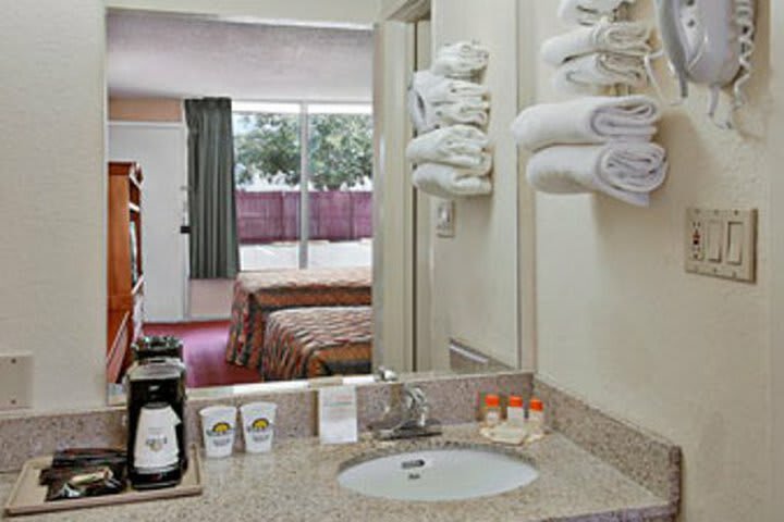 Hotel Days Inn South