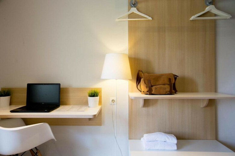 Hostal Rooms Ciencias