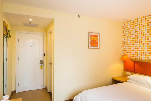 Hotel Home Inn Harbin Daowai Nanji Bus Station