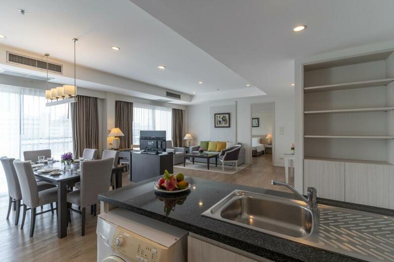 Karavel House Hotel And Serviced Apartments Sriracha