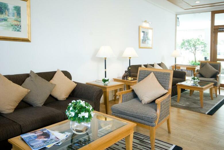 Karavel House Hotel And Serviced Apartments Sriracha