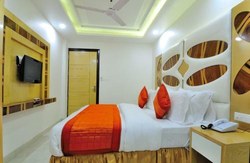 Hotel The Gold Inn Paharganj