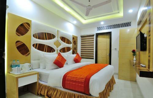 Hotel The Gold Inn Paharganj