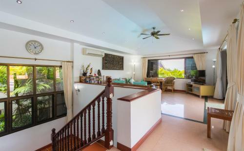 Seaview Villas Kata