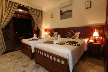River Palm Villas
