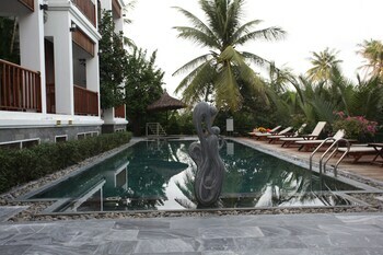 River Palm Villas