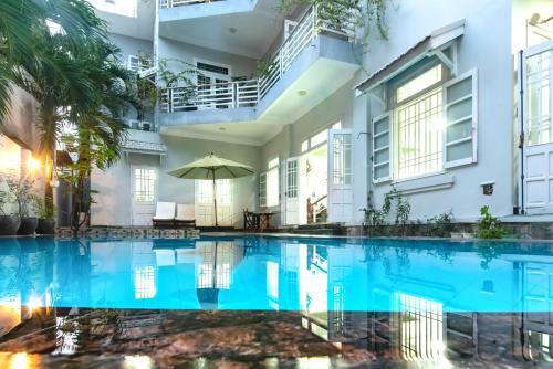 The Moon Homestay