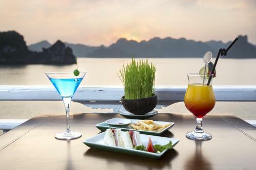 Aphrodite Cruise