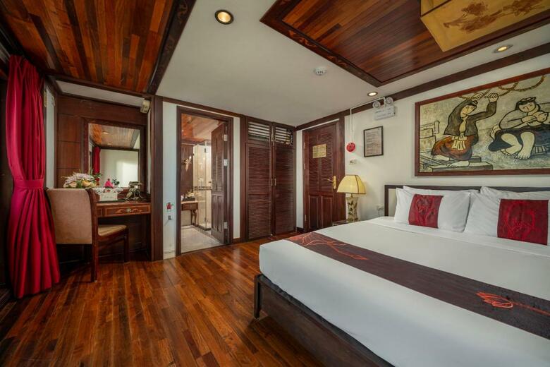 Indochina Sails Cruise