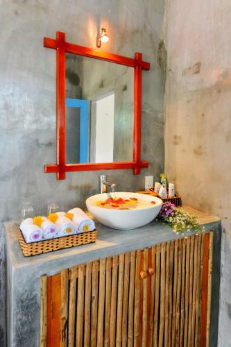 Local Beach Homestay