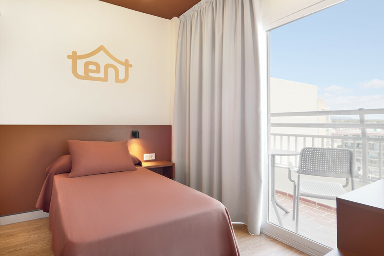 Hotel Tent Bahia de Palma