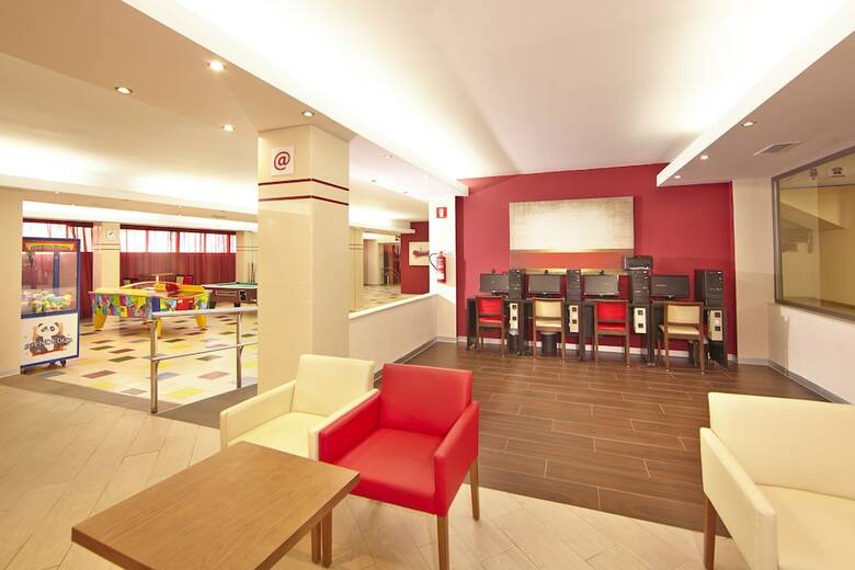 Hotel Caribbean Bay