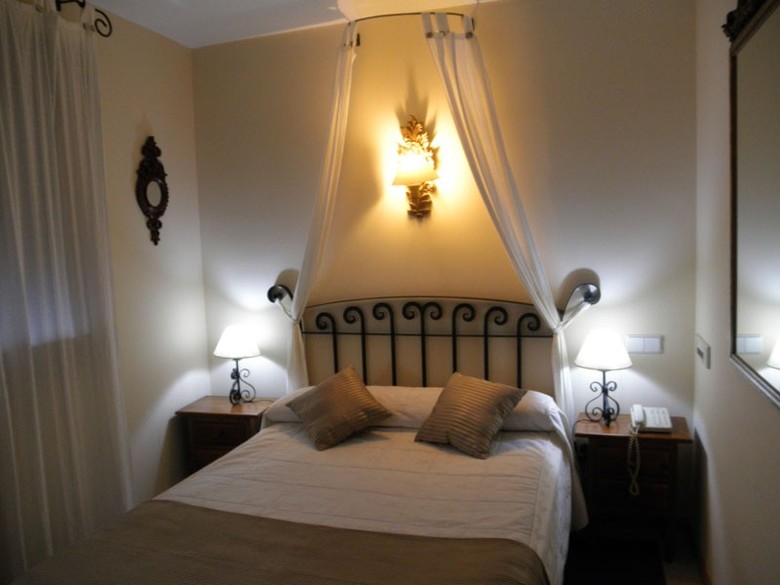 Hotel Arco San Vicente
