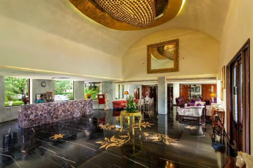 Hotel Justa Atrio